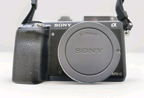 Sony alpha nex 1mp full - alpha,